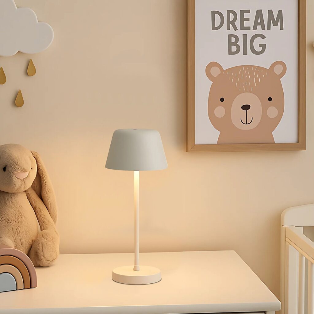 BRIANA RECHARGEABLE TABLE LAMP