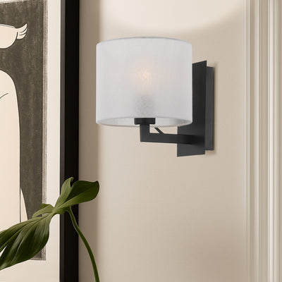 ELGAR WALL LIGHT