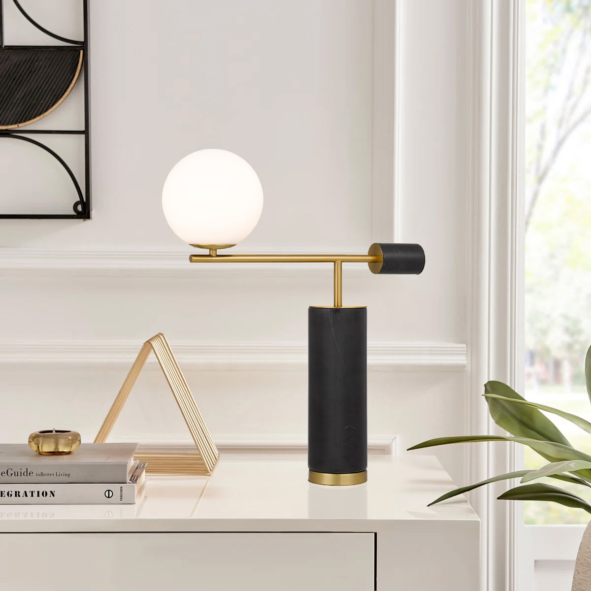 JUSTINA TABLE LAMP