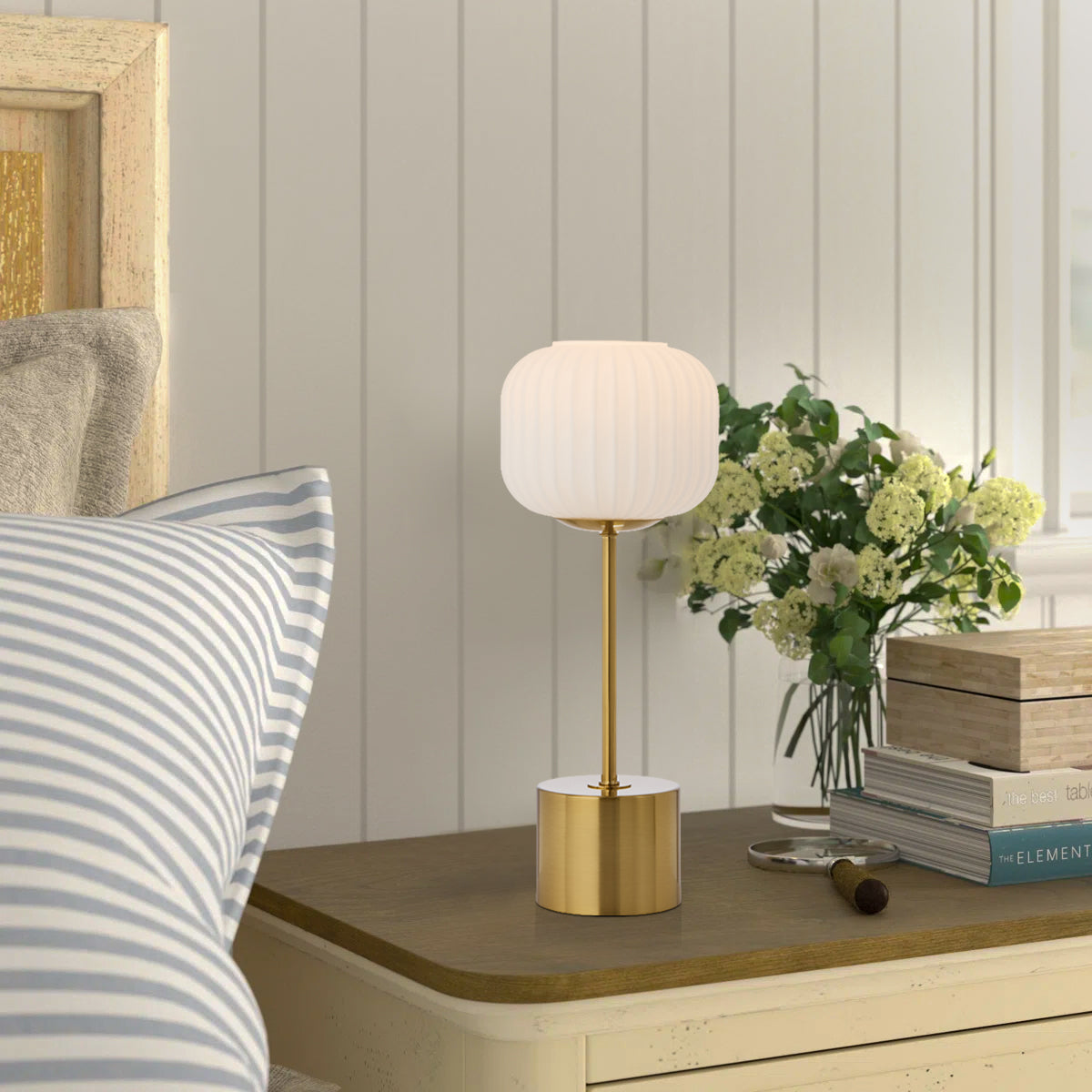 LIAM TOUCH TABLE LAMP