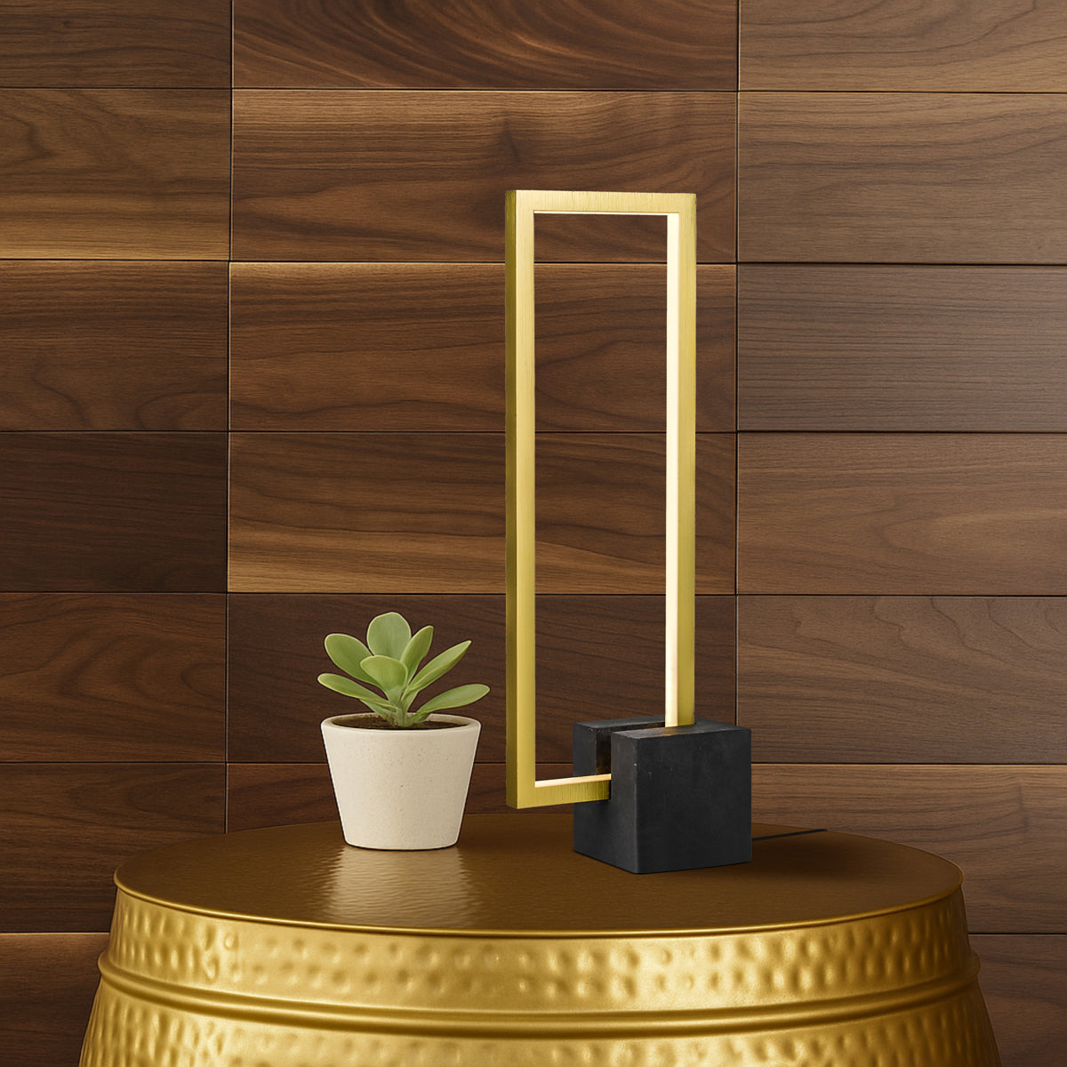MODRIC TABLE LAMP