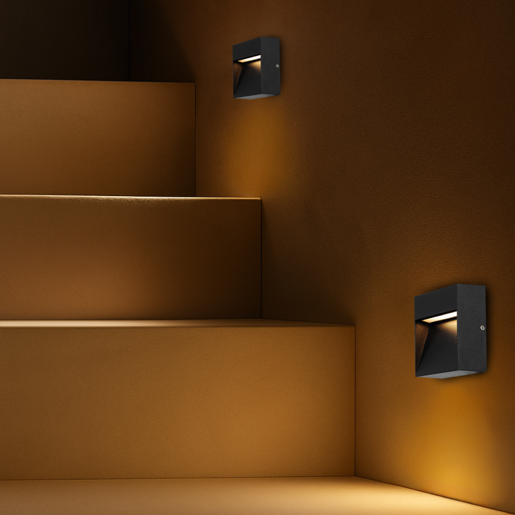 MUSAN SQUARE STEP WALL LIGHT