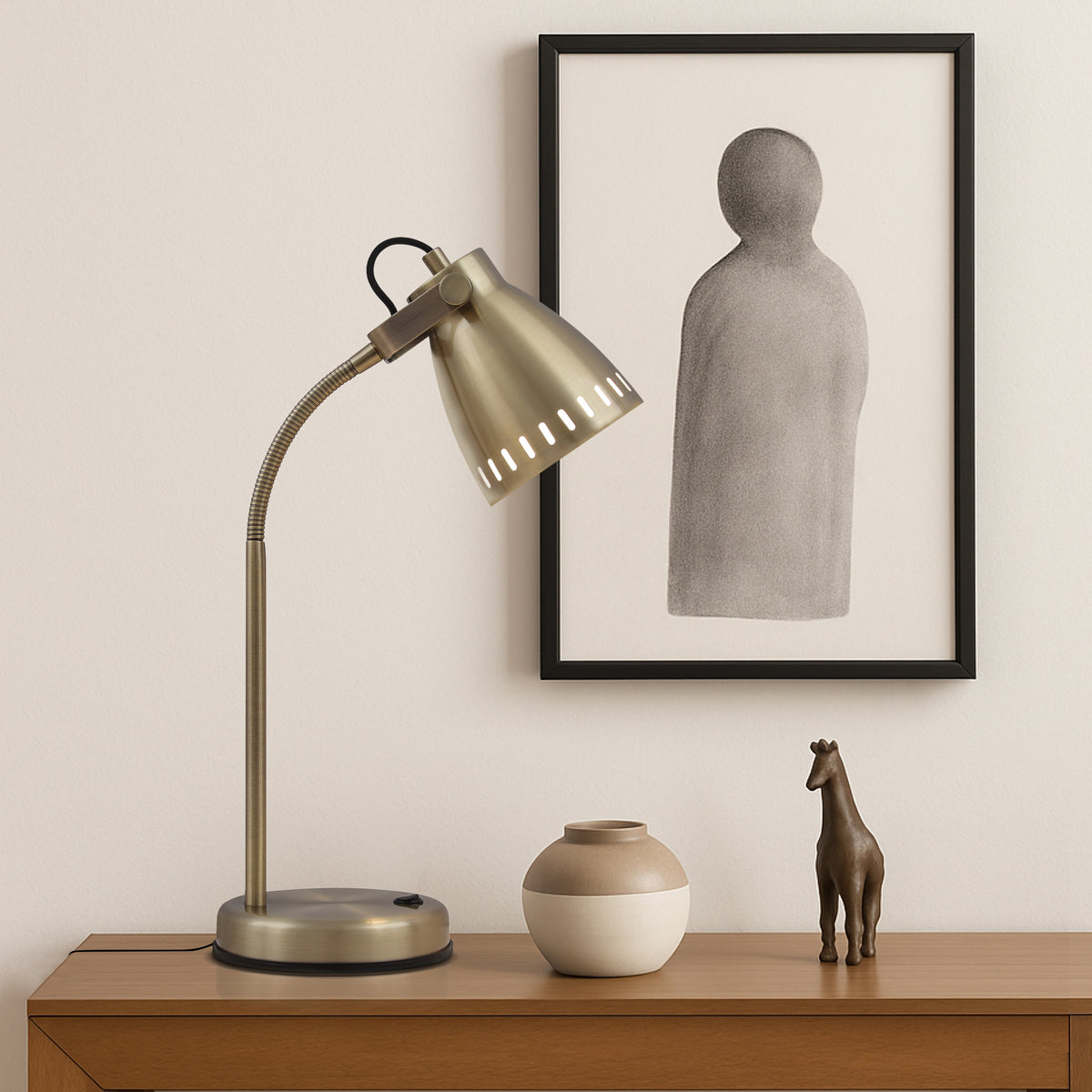 NOVA TABLE LAMP