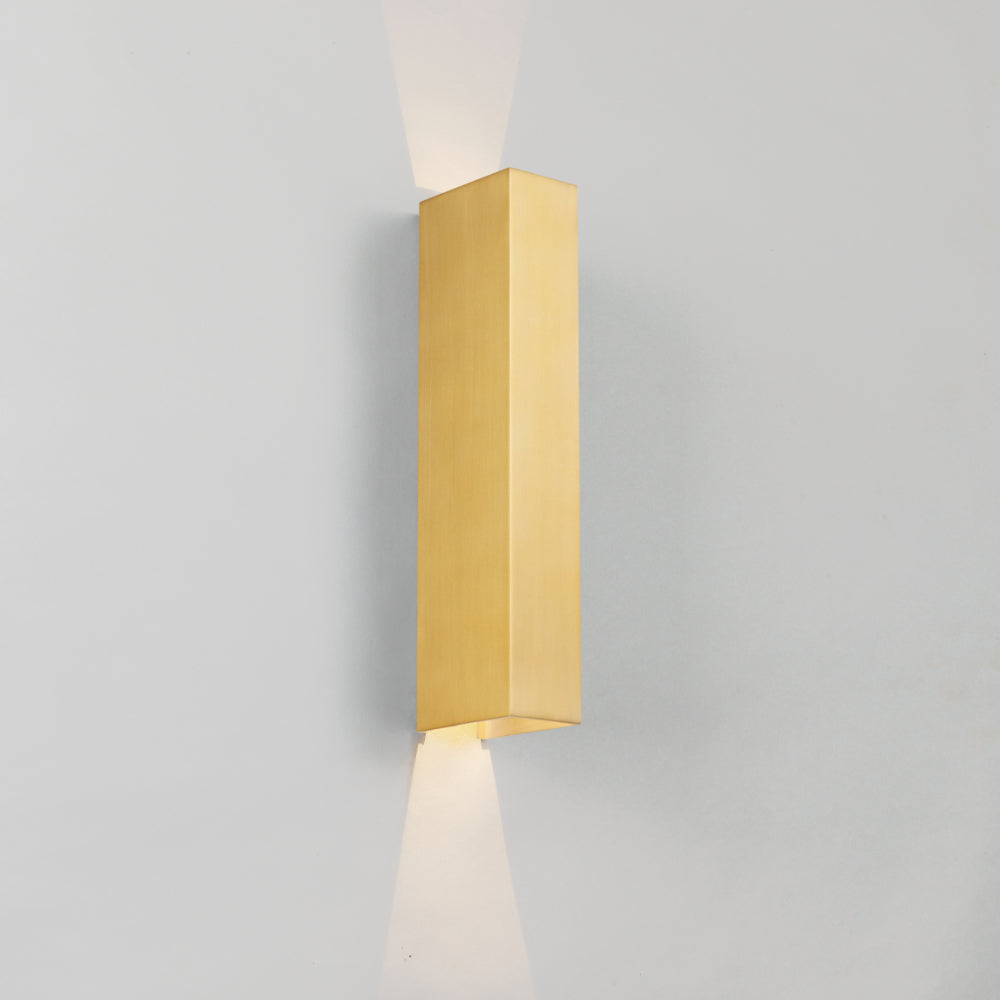RYLAND EXTERIOR WALL LIGHT