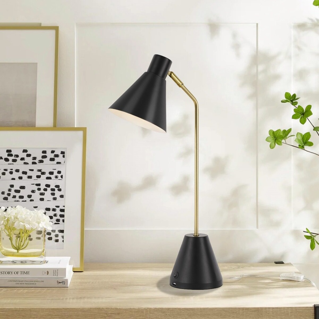 AMBIA TABLE LAMP WITH USB - LS2