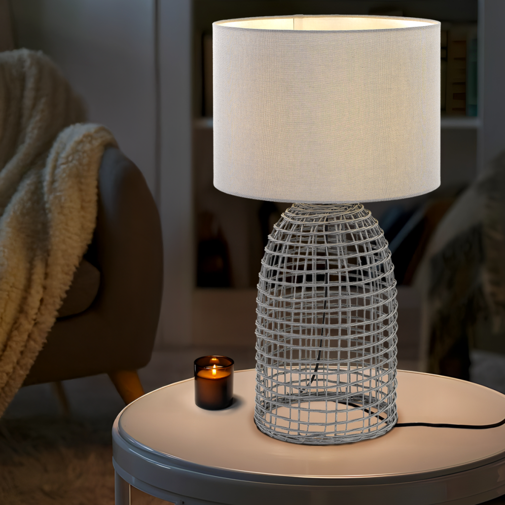 BAYZ 32 TABLE LAMP - LS2
