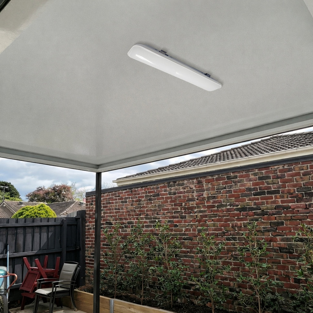 MARINA 18w BATTEN - 5000k - LS2